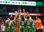 开云app-山东队大胜收获赛季首胜，士气高涨信心倍增